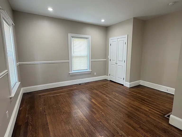 83 Cottage St #1 — Photo 9