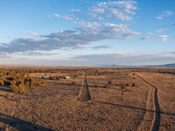 0 Derricks Cave Rd, Fort Rock, OR 97735