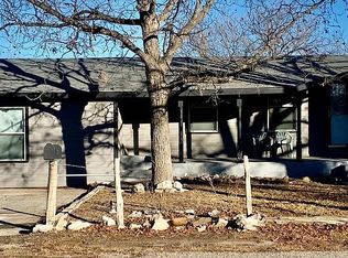 108 Montecito St, Junction, TX 76849