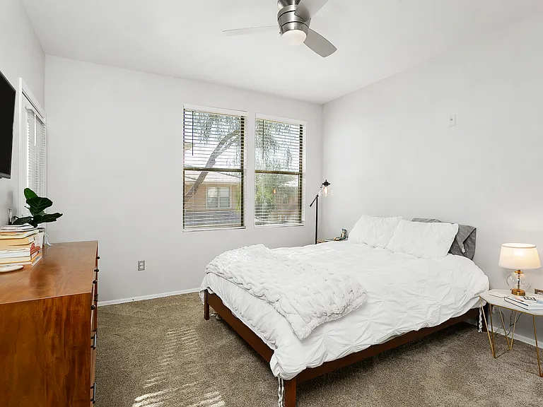 20100 N 78th Pl #2167 — Photo 5