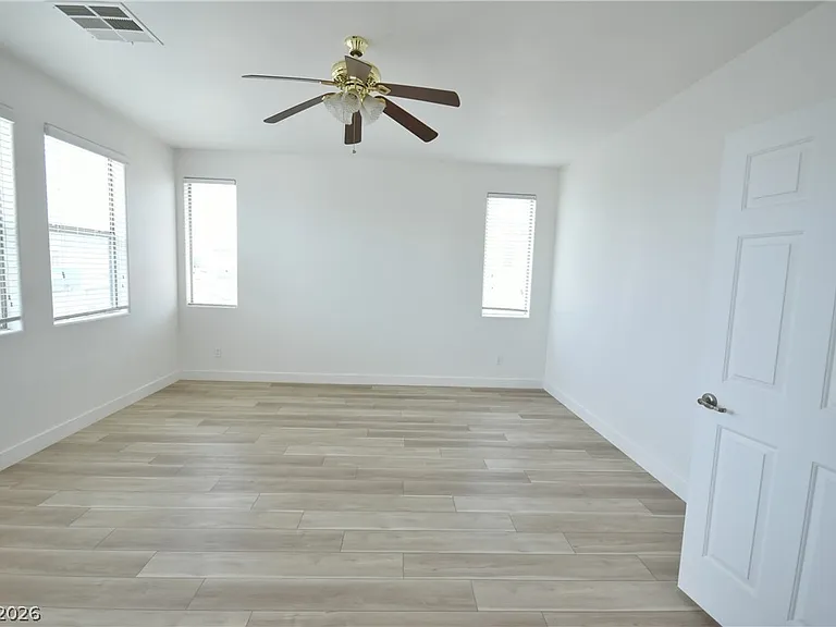 681 Summit Valley Ln — Photo 27