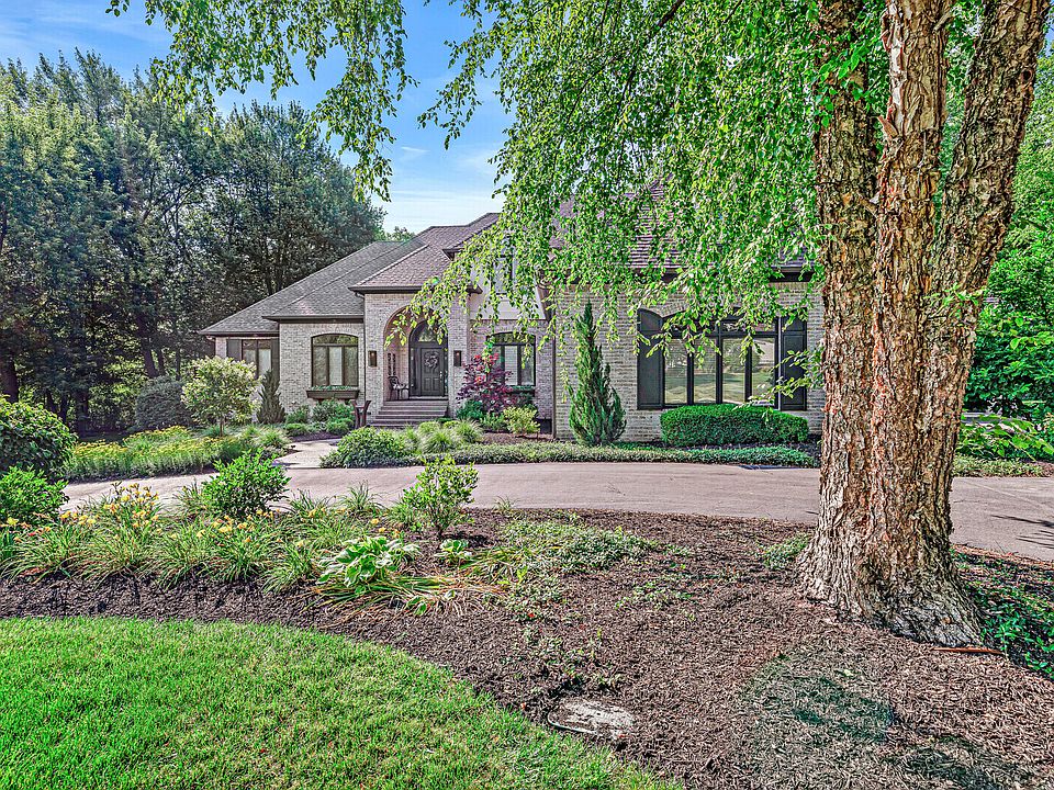6205 Stonegate Ln, Zionsville, IN 46077 Zillow