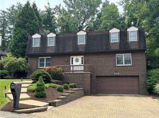 104 Regal Ct, Monroeville, PA