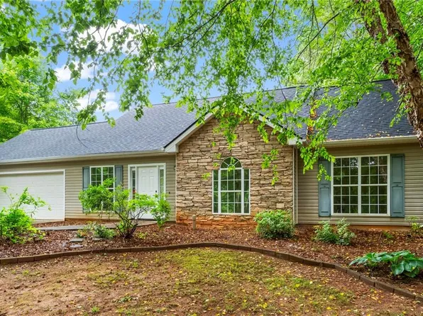449 Camp Lake Rd, Monroe, GA 30655