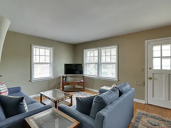 4611 Wakeley St #1 — Photo 7