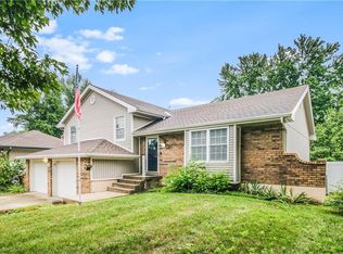 1301 SW Walnut St, Lees Summit, MO 64081