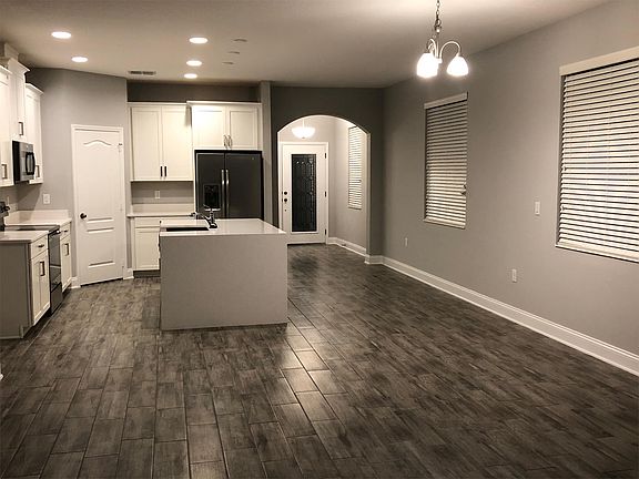 2nd image of 5305 Costa Del Sol Dr