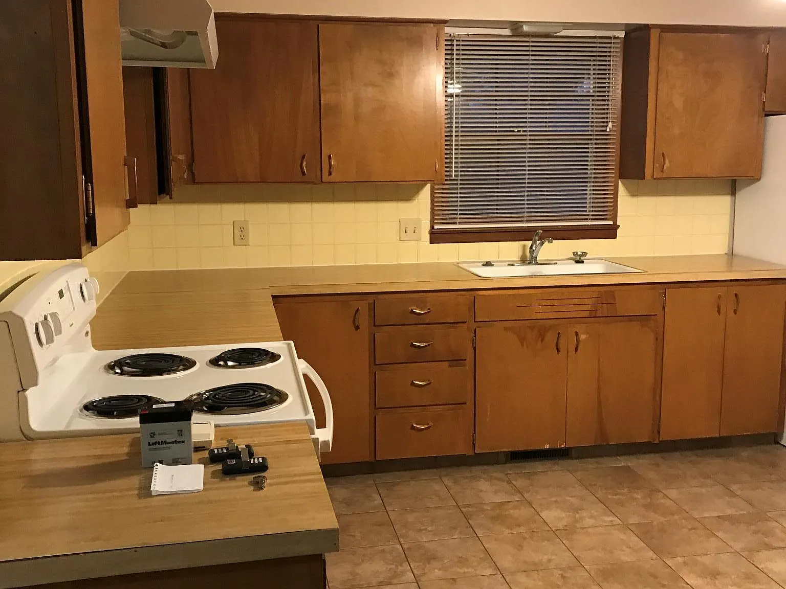 2 bed, $850 — Photo 2