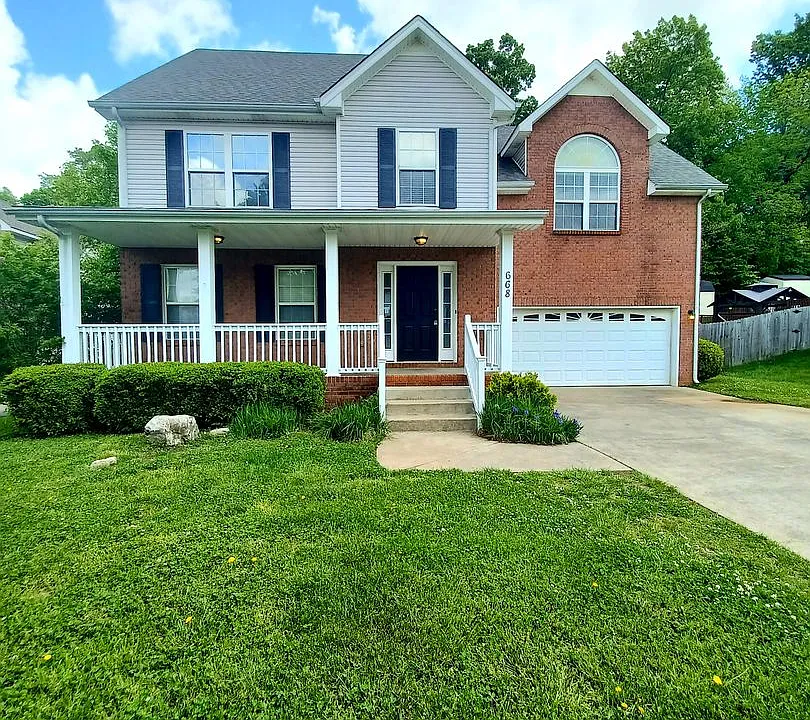 668 Winding Bluff Way