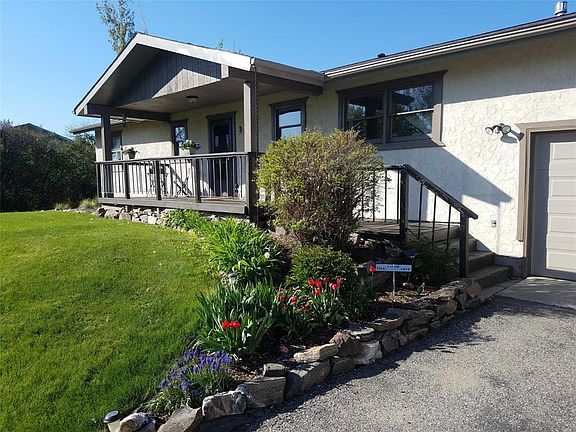 2nd image of 308 Coulee Dr