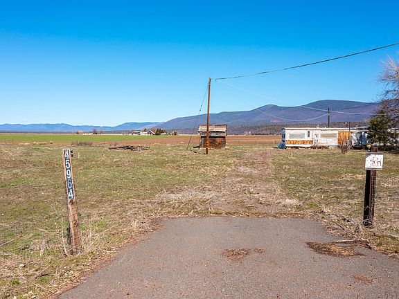 4th image of 45964 State Highway 299 E
