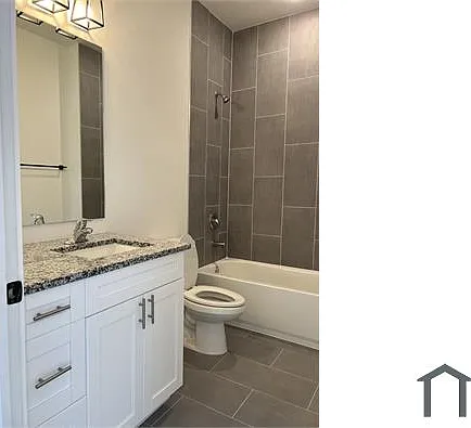 727 Jack Ave S — Photo 15