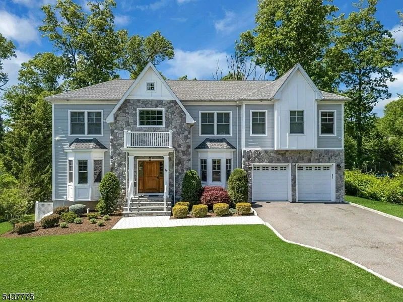 16 Exeter Rd