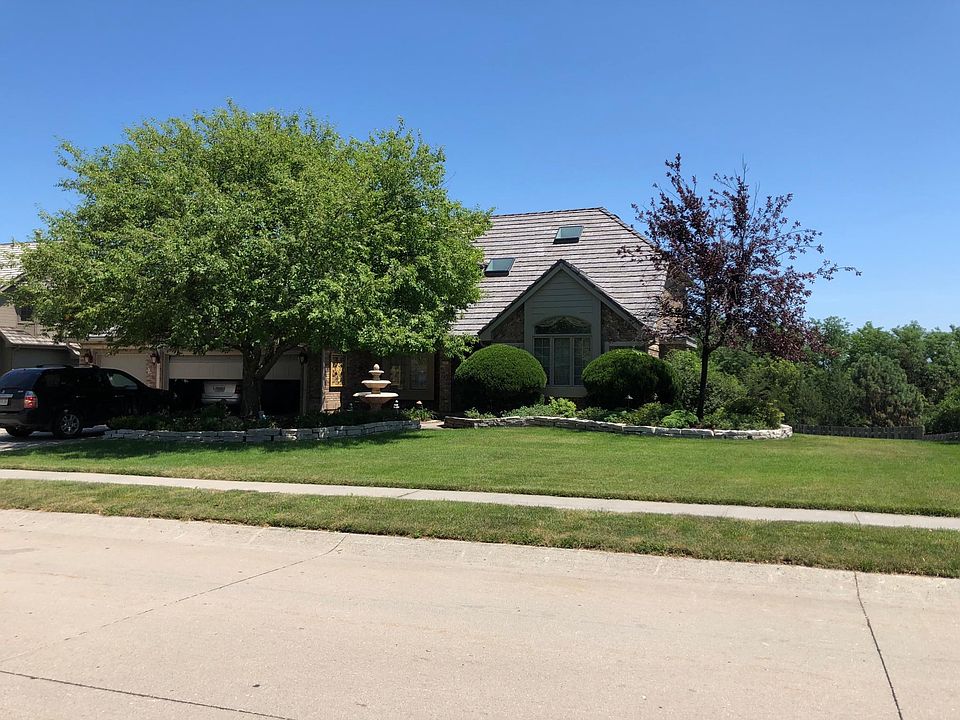 1st image of 4505 S 162nd Ave