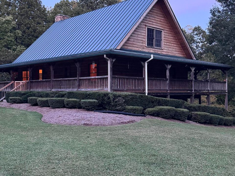 2nd image of 169 Country Brooke Ln