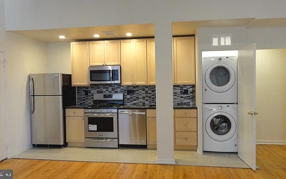 5th image of 312-14 S 24th St #2A