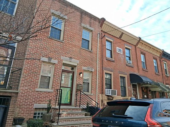 3rd image of 2032 Federal St