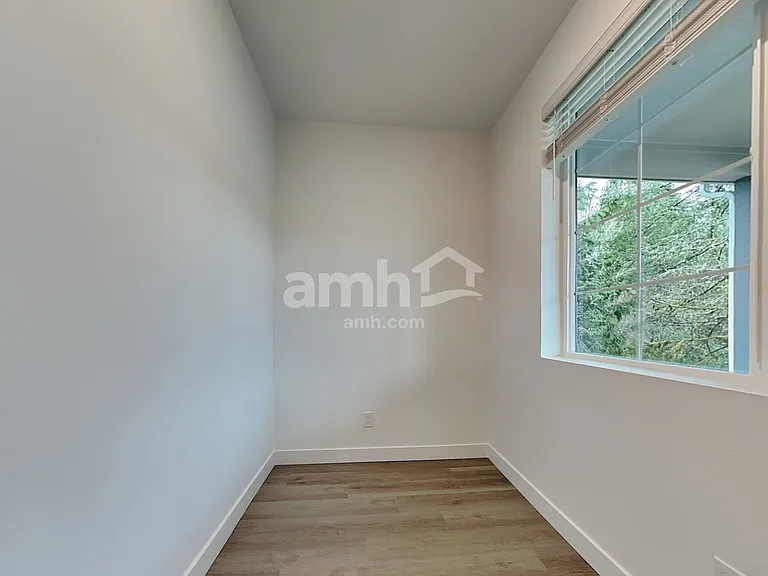 8007 Katriel Ct SW — Photo 7