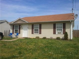 1050 Shadow Ridge Ave, Oak Grove, KY 42262
