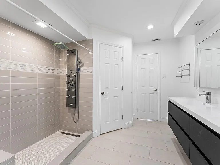 4519 Cloudmount Dr — Photo 23