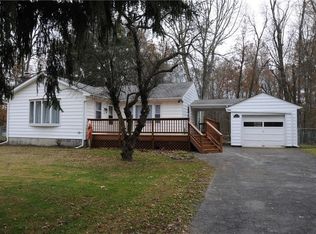 74 Maybrook Rd, Campbell Hall, NY 10916