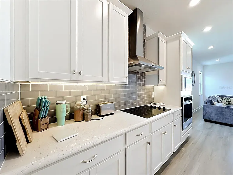 4485 Davos Dr — Photo 14