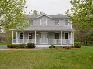 7 Hobblebush Rd, Shrewsbury, MA 01545