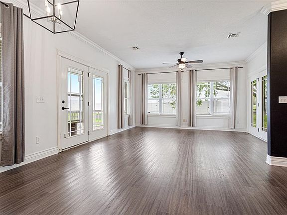 5th image of 13214 Taylor Orchard Rd