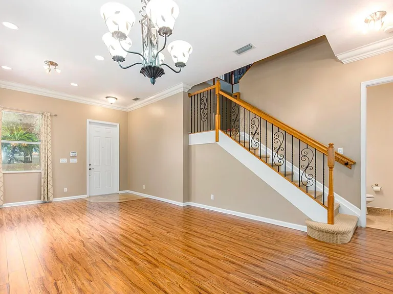 1088 Grove Park Cir — Photo 6
