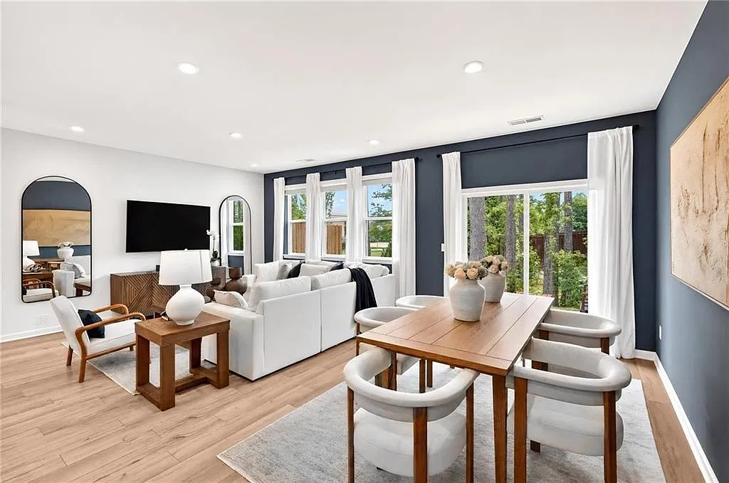 3 bed, 2.5 bath, 1825 sqft, $2,250 — Photo 3