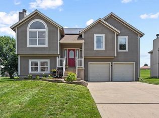 14501 Bristol Ave, Grandview, MO 64030