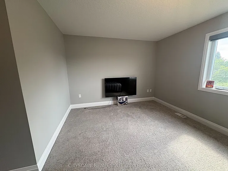 117 Stephenson Way — Photo 31