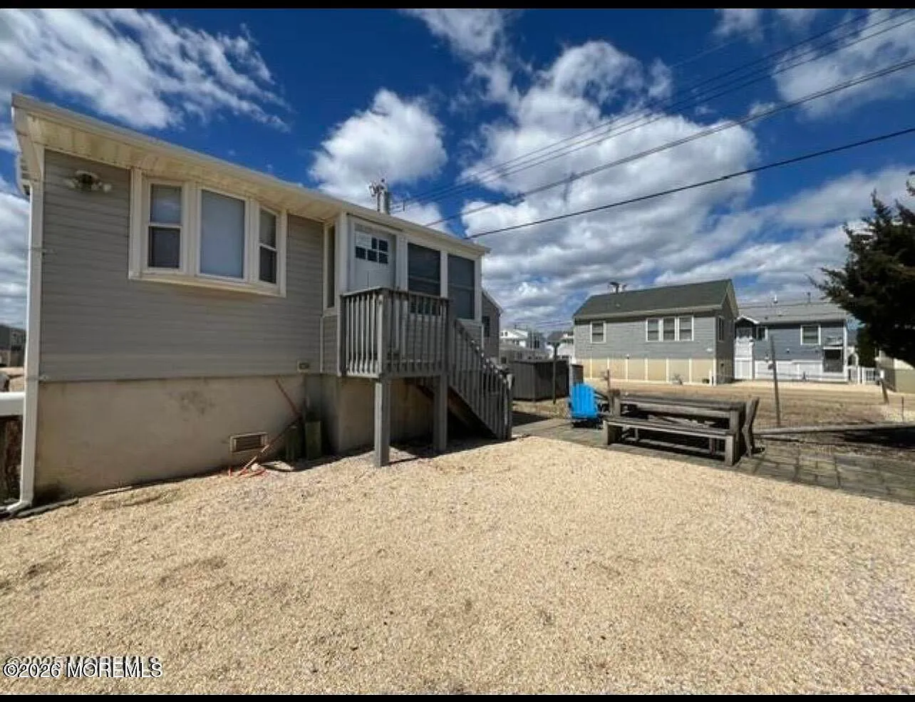 2 bed, 540 sqft, $1,900 — Photo 1