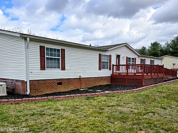 2nd image of 118 Wolf Creek Rd