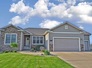 3005 12th St, Peru, IL 61354