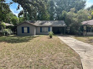 1107 Callahan Ave, Conroe, TX 77301