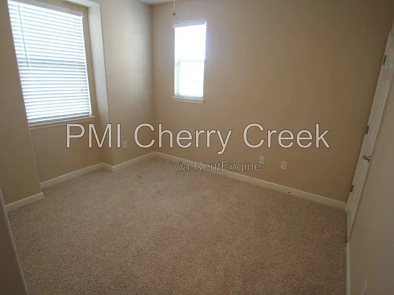 6385 S Xanadu Way — Photo 24
