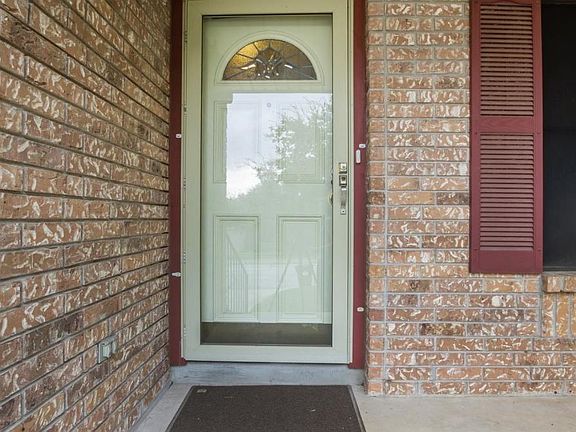 5th image of 3427 Maitland