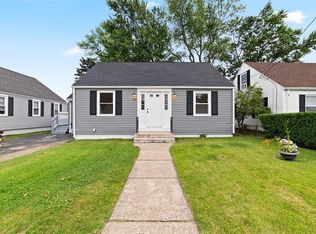 429 Beverage Hill Ave, Pawtucket, RI 02861