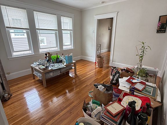 4th image of 17 Frederick Ave #A