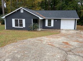 5575 Westberry Ln, Norcross, GA 30071