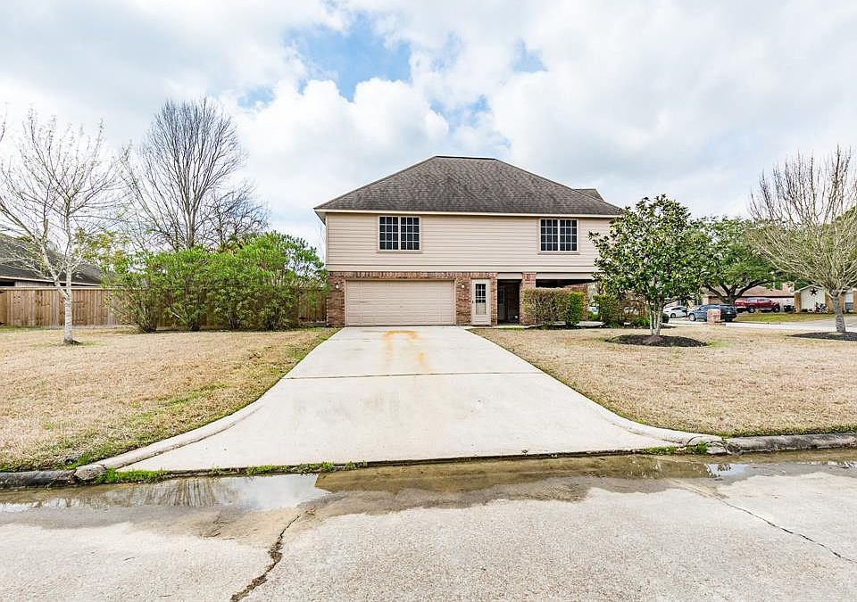 9960 El Chaco St Baytown TX 77521 Zillow