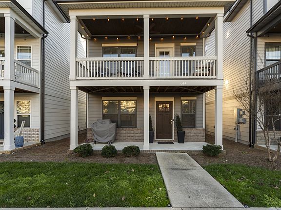 3rd image of 614 Parkvue Place Dr