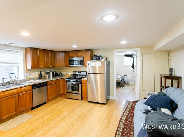 1623 W Huron St APT 1R