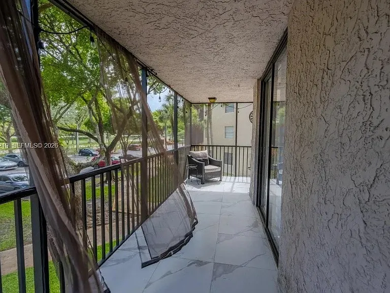 10451 W Broward Blvd #201 — Photo 28