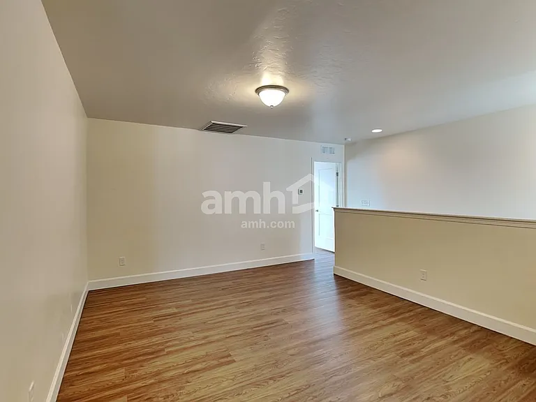 1511 S Horton St — Photo 9