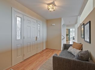 25676 W Cuba Rd, Barrington, IL 60010