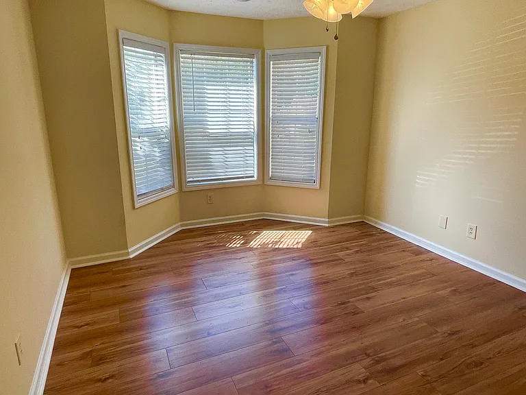 2373 Berkeley Creek Ct — Photo 12
