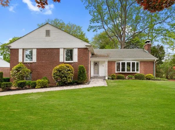 59 Woodford Road, Scarsdale, NY 10583