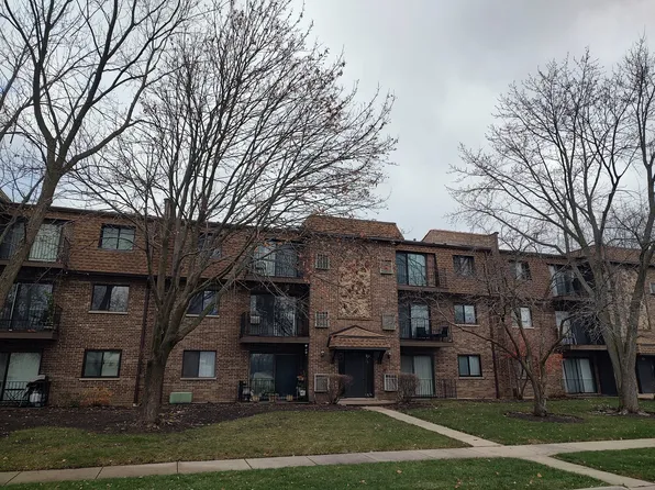 129 W Brandon Ct Unit 33, Palatine, IL 60067